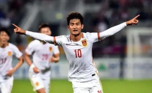 万博体育-5天3赛不败！泰山静待3杆洋枪 中韩国脚渐心有灵犀